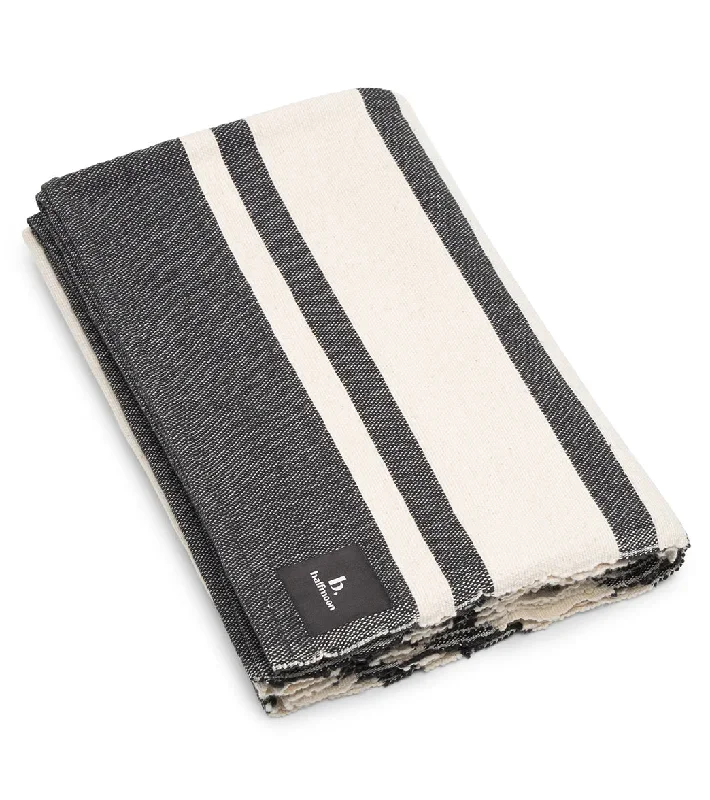 B, Halfmoon Everyday Blanket Onyx Stripe