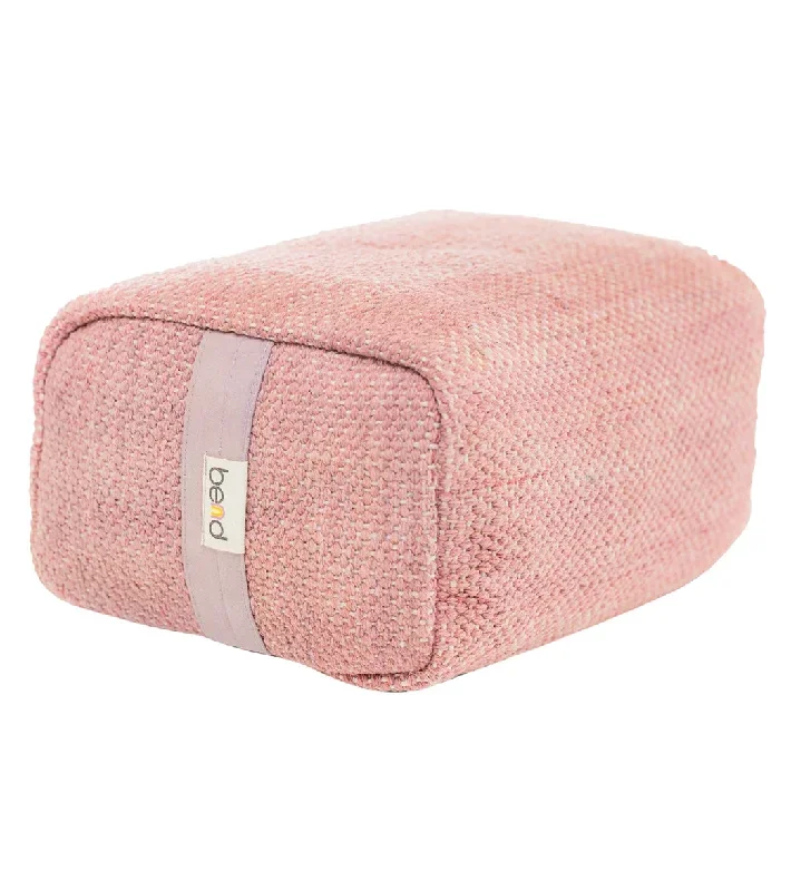 Bennd Yoga Sappan Wood Ayurvedic Yoga Block Pink