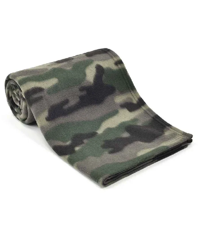 Brand Lab Pet Polar Fleece Blanket | Green Camo