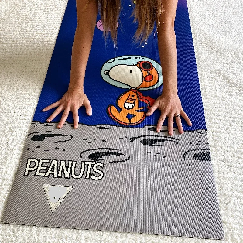 copy-of-peanuts-x-yeti-yoga-snoopy-space-per-yoga-mat