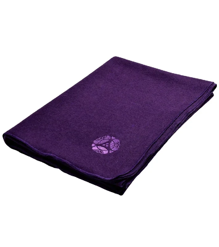 Hugger Mugger Deluxe Wool Blanket Plum