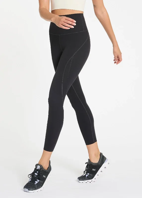 In Motion 7/8 Legging