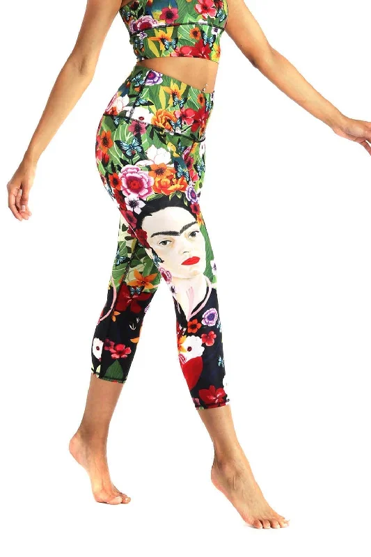 kahlo-printed-yoga-crops