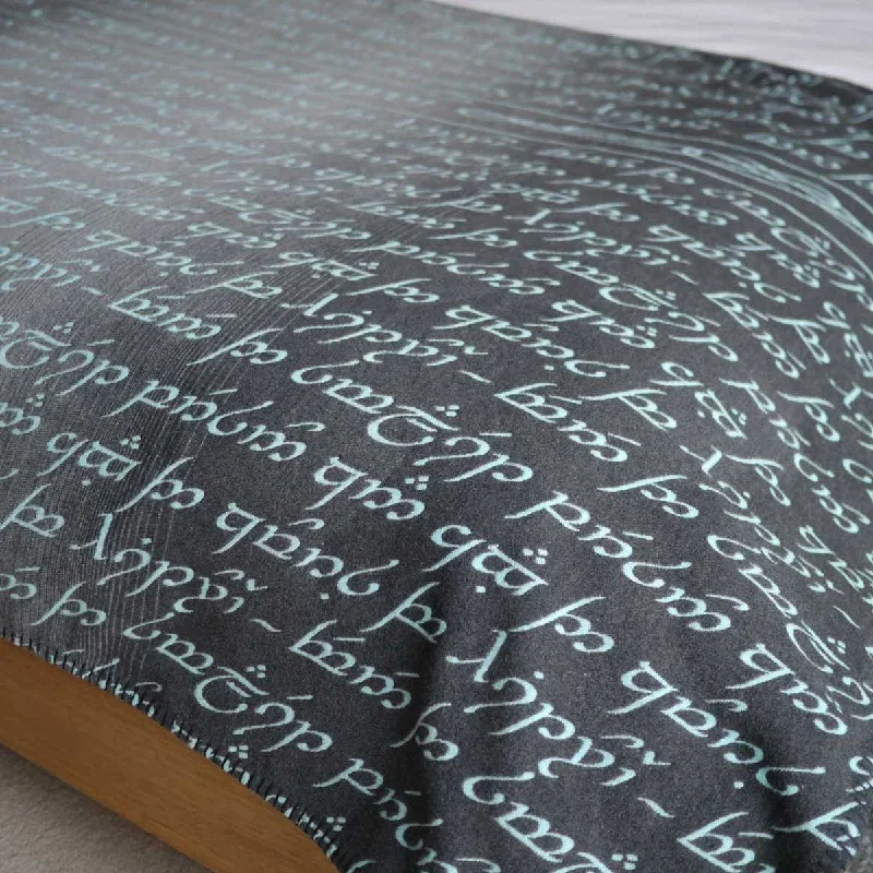 legend-of-frodo-guardian-yoga-blanket-throw