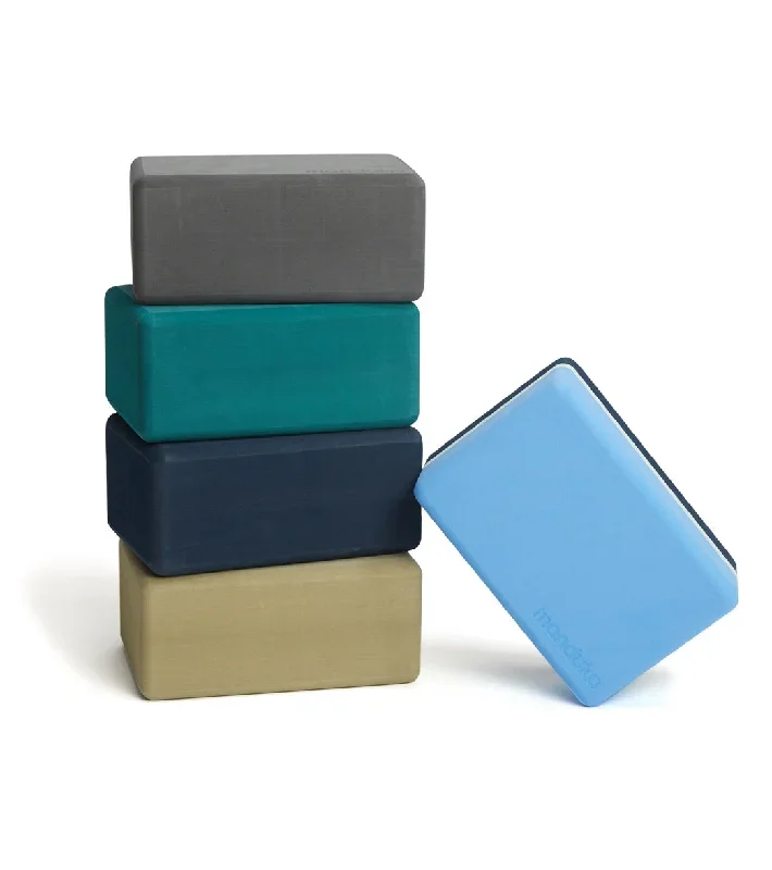 Manduka Recycled Foam Yoga Block Cueva Azul