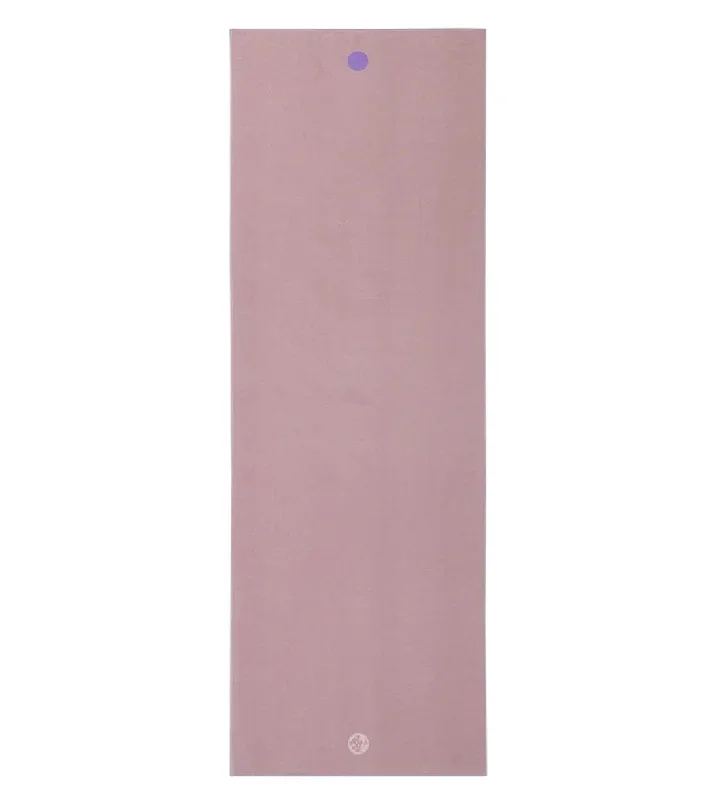 Manduka Yogitoes+ Repreve Yoga Mat Towel, 71 Elderberry