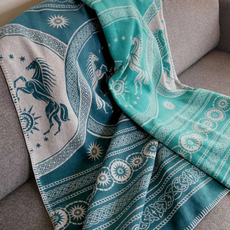 rohan-entwash-yoga-blanket-throw