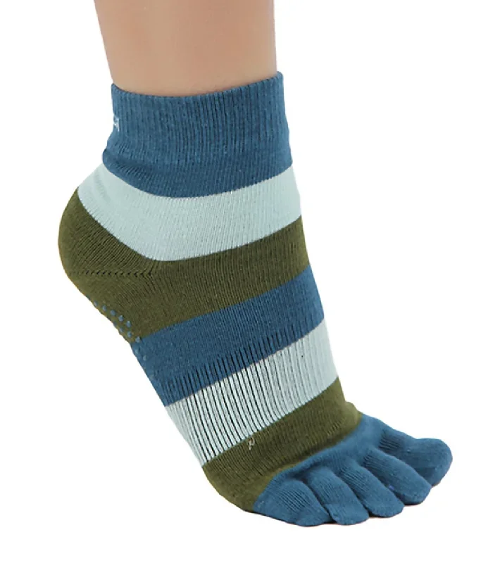 Toesox Ankle Length Full-Toe Yoga Grip Socks Green/Blue Stripe