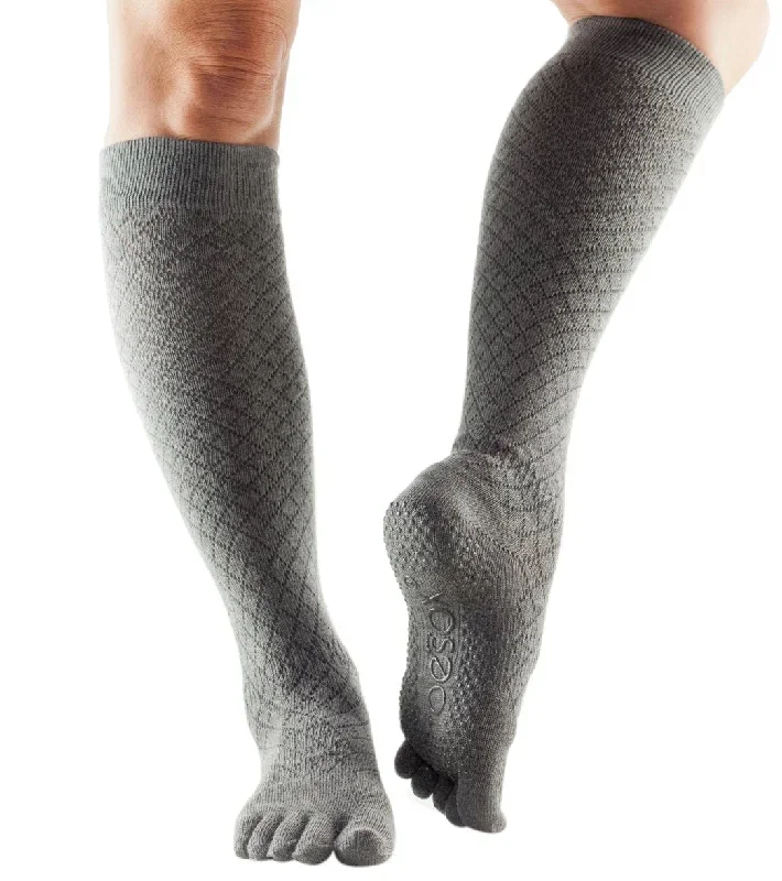 Toesox Knee High Scrunch Full-Toe Yoga Grip Socks Fishnet Storm