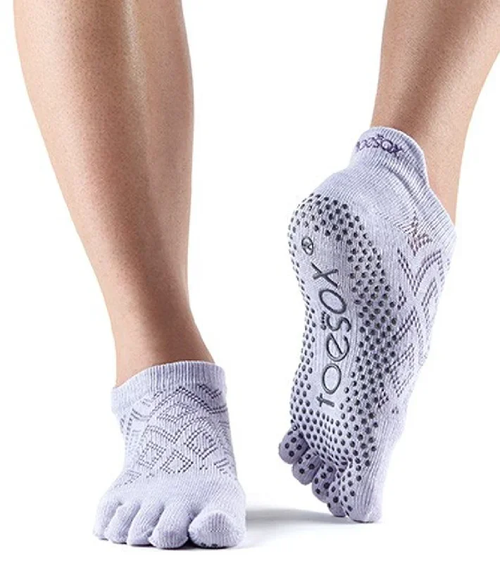 Toesox Low Rise Full-Toe Yoga Grip Socks Diamond Lotus