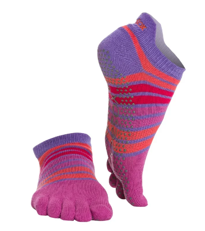 Toesox Low Rise Full-Toe Yoga Grip Socks Hula Hoop