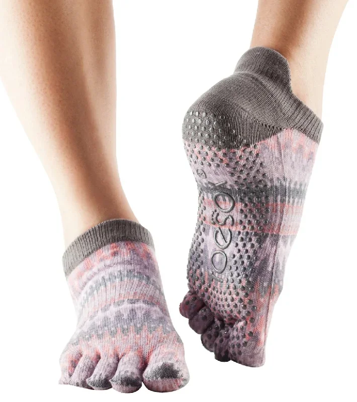 Toesox Low Rise Full-Toe Yoga Grip Socks Siren