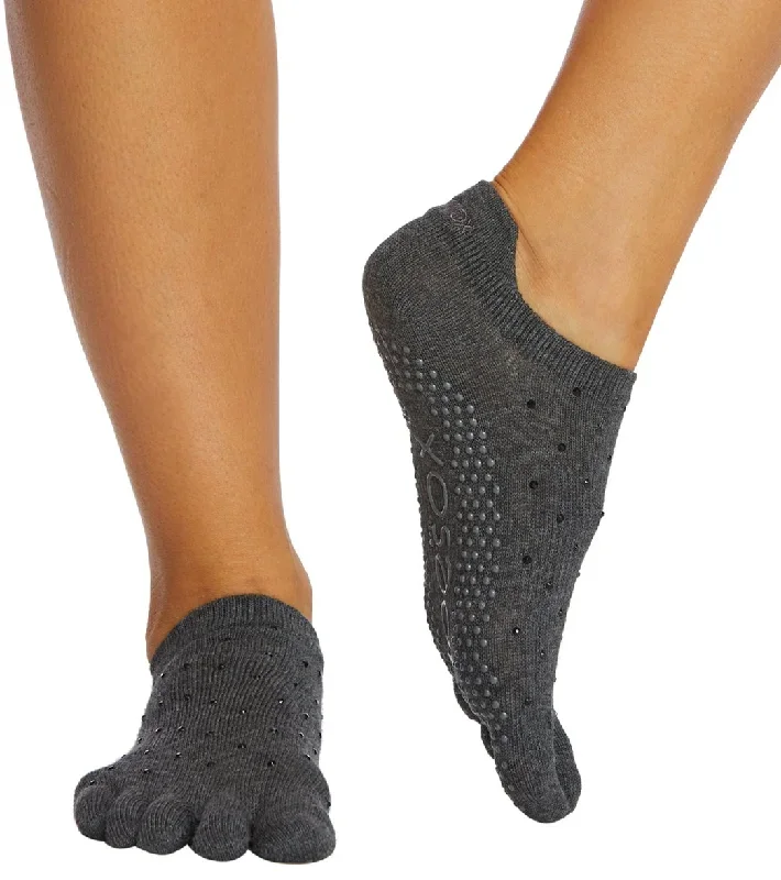 Toesox Low Rise Full-Toe Yoga Grip Socks Sultry