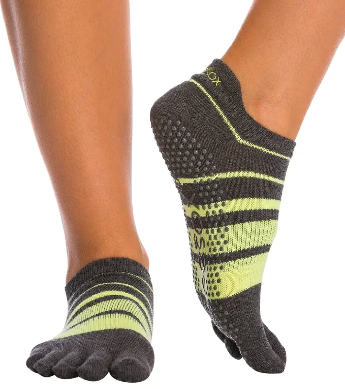 Toesox Low Rise Full-Toe Yoga Grip Socks Varsity